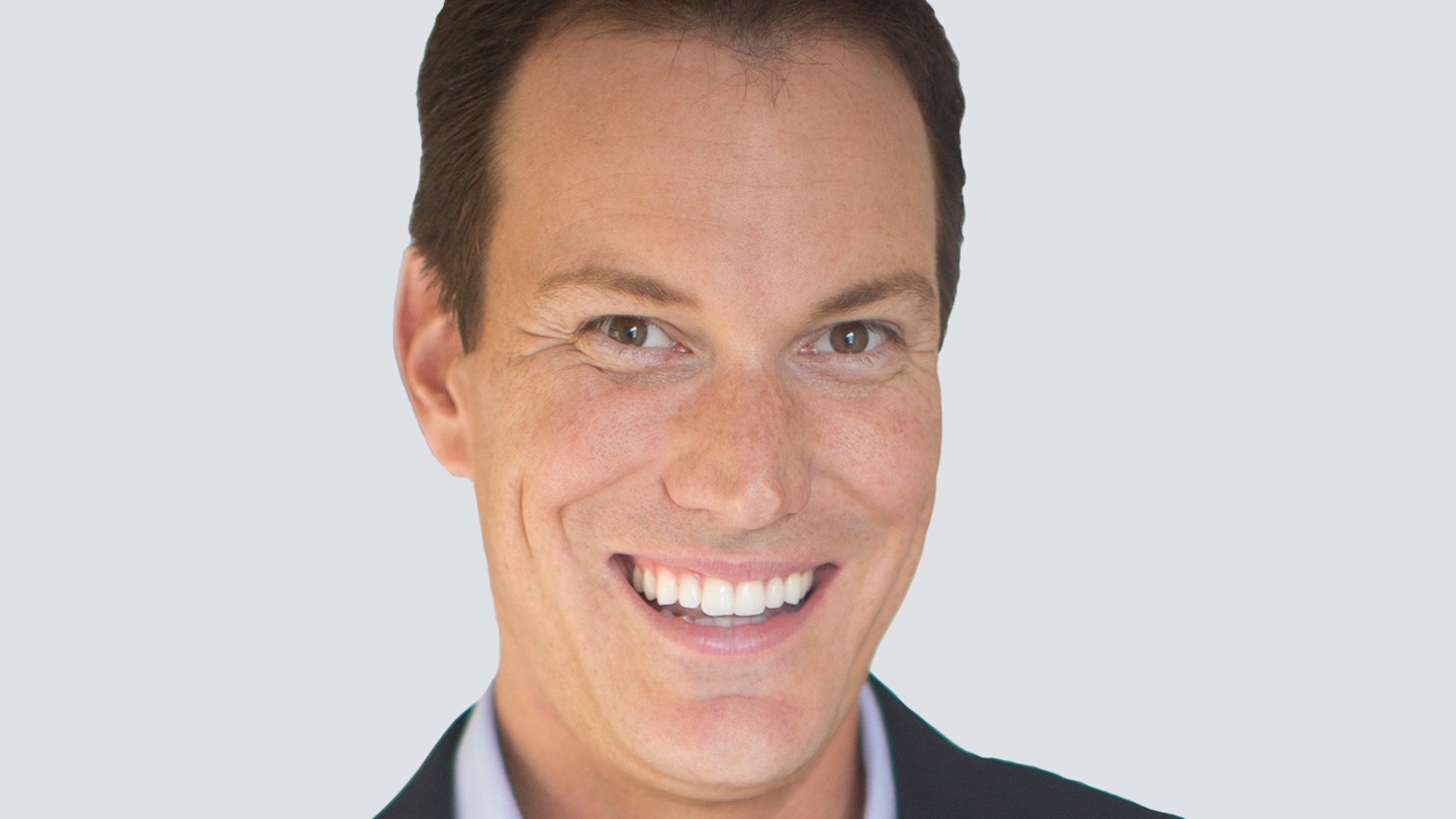 A Little Praise Goes a Long Way, Says Shawn Achor Bain & Company