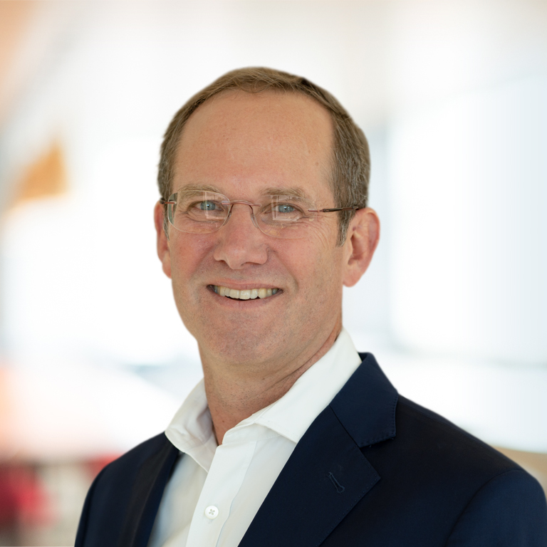 Headshot of Gerard du Toit